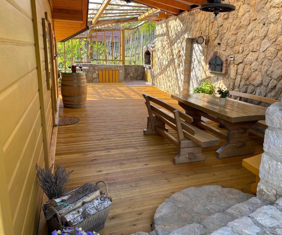 Vineyard Cottage Stopar Straza Bagian luar foto